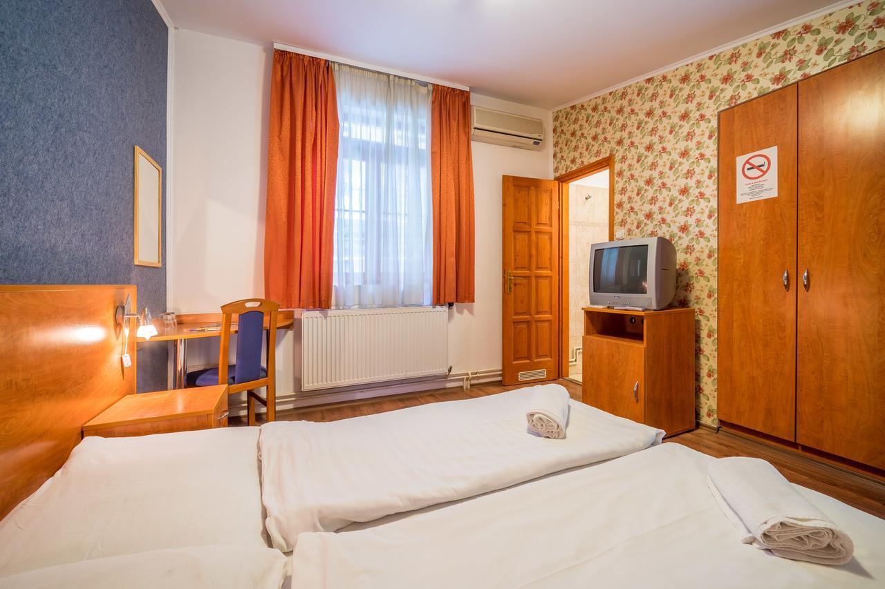 Easy Star Hotel Budapest Exterior foto